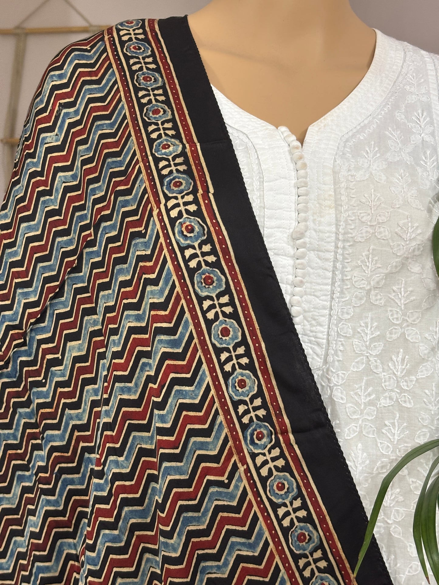 ajrakh black, indigo, red zig zag stole, ajrakh contemporary stole, closer view.