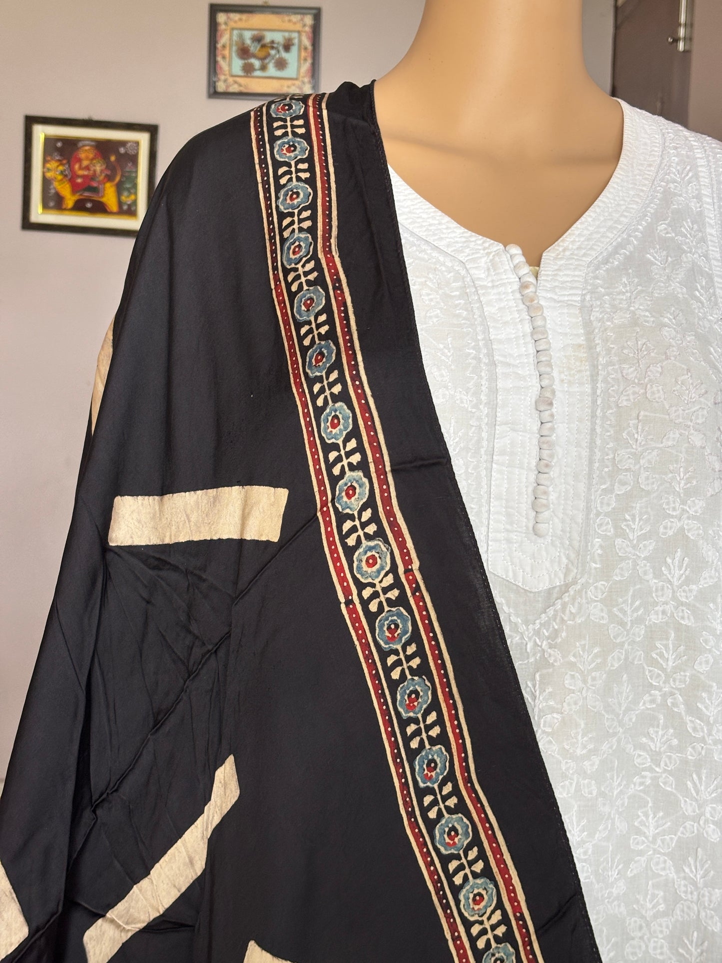 Ajrakh modal stole, black stole, closer view.