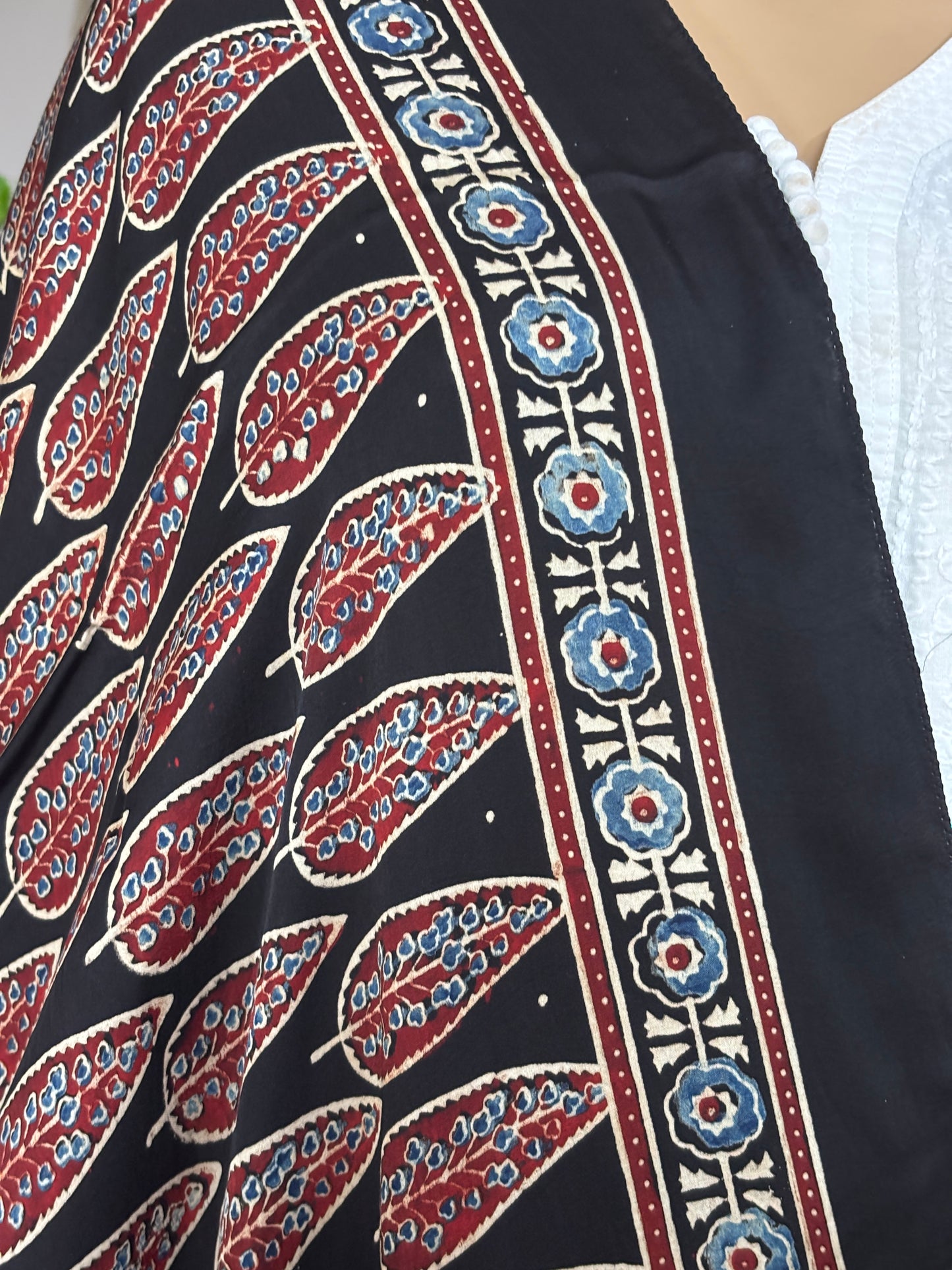 Patta Patta Black Natural Dyed Ajrakh Modal Stole With Big Leaf Motif