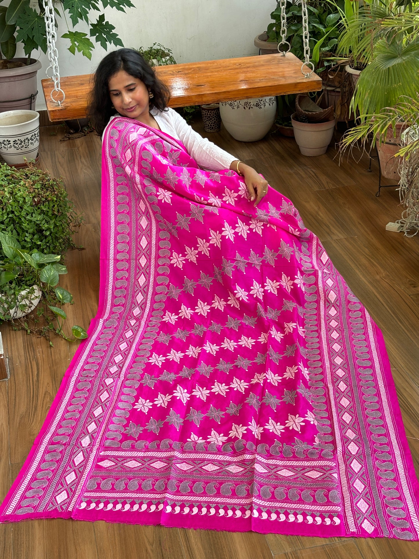 Pink Colour Kantha Hand Embroidered Pure silk Dupatta