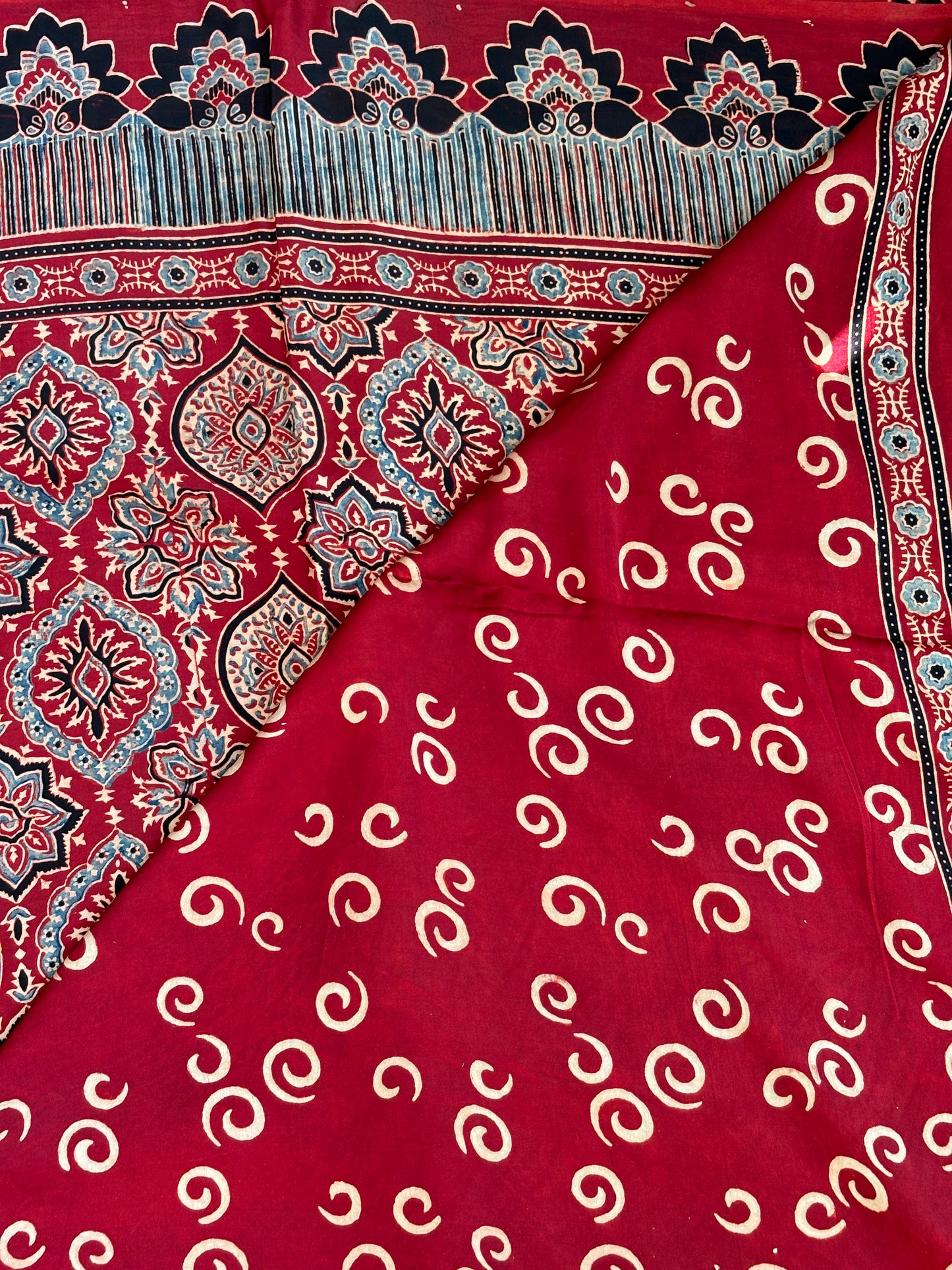 Evergreen Charming Red - Natural Dyed Madder Colour Traditional Motif with Contemporary Anchal Modal Saree