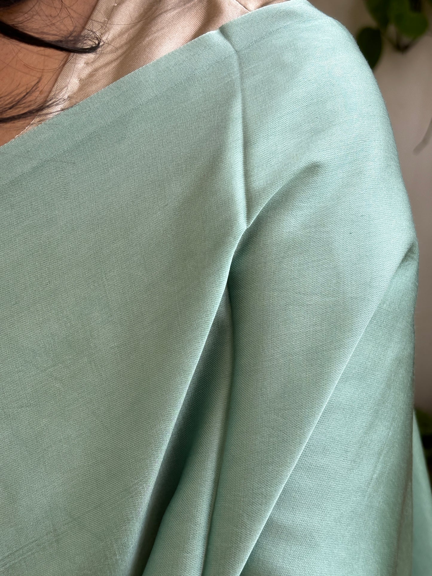 Sea Green Colour Modal Plain Saree With Lagdi Palla