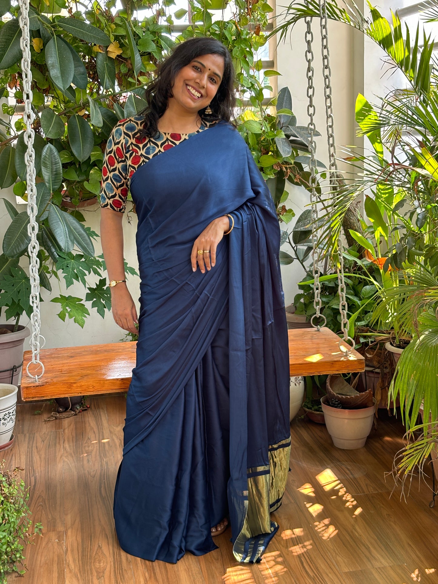 Blue Colour Modal Plain Saree With Lagdi Palla