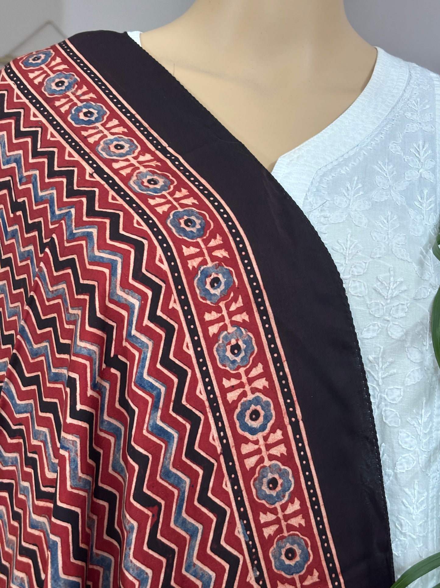 Madder Natural Dyed Ajrakh Contemporary Stole Vertical Zig Zag