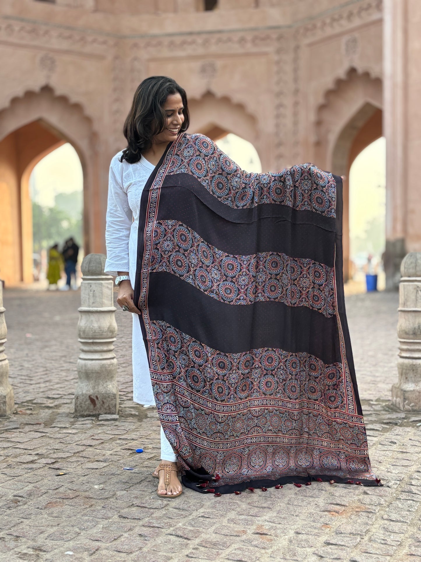 ajrakh modal black dupatta,contemporary dupatta,side view.