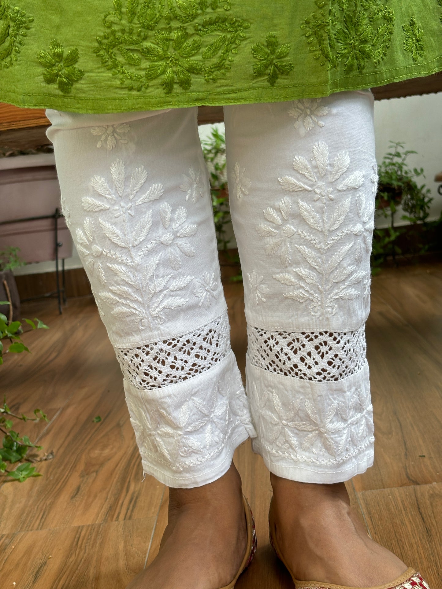 Chikankari Stretchable Cotton Pant With 1 Layer Lace