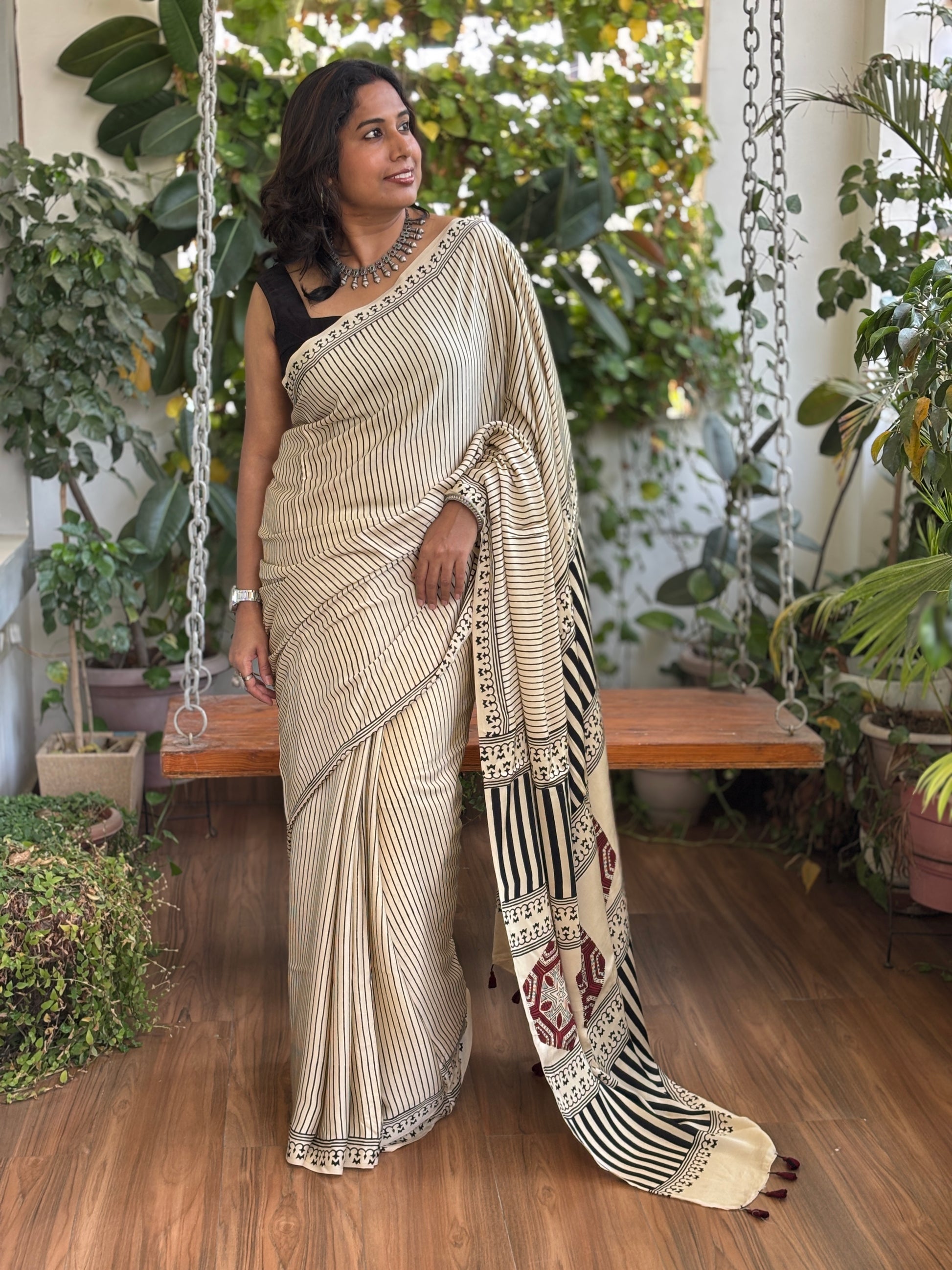 Ajrakh Modal Stripe Offwhite Saree, Ajrakh Modal Contemporary Saree, side view