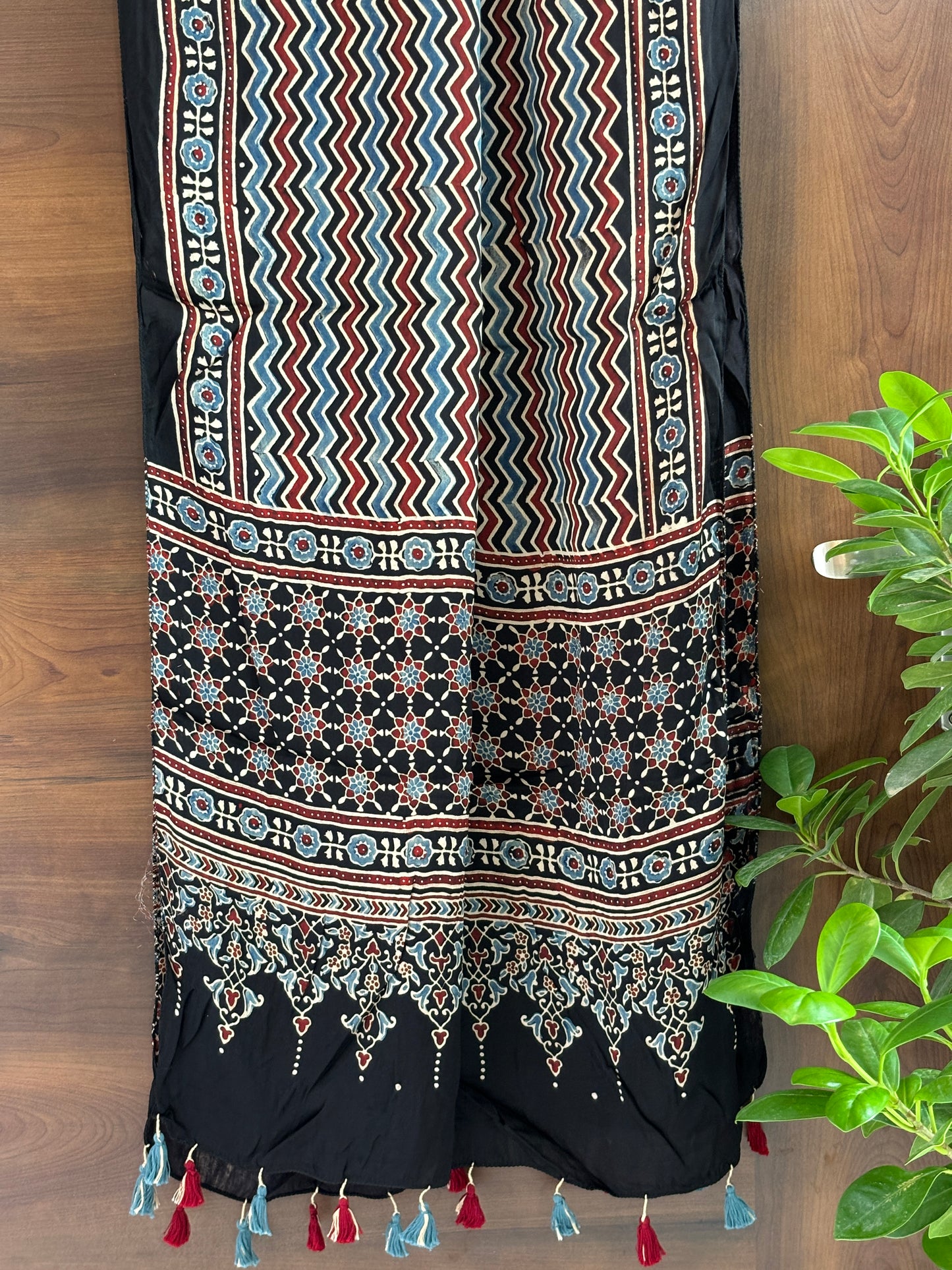 Ajrakh Stole- Black and Indigo Natural Colour Contemporary Zig Zag