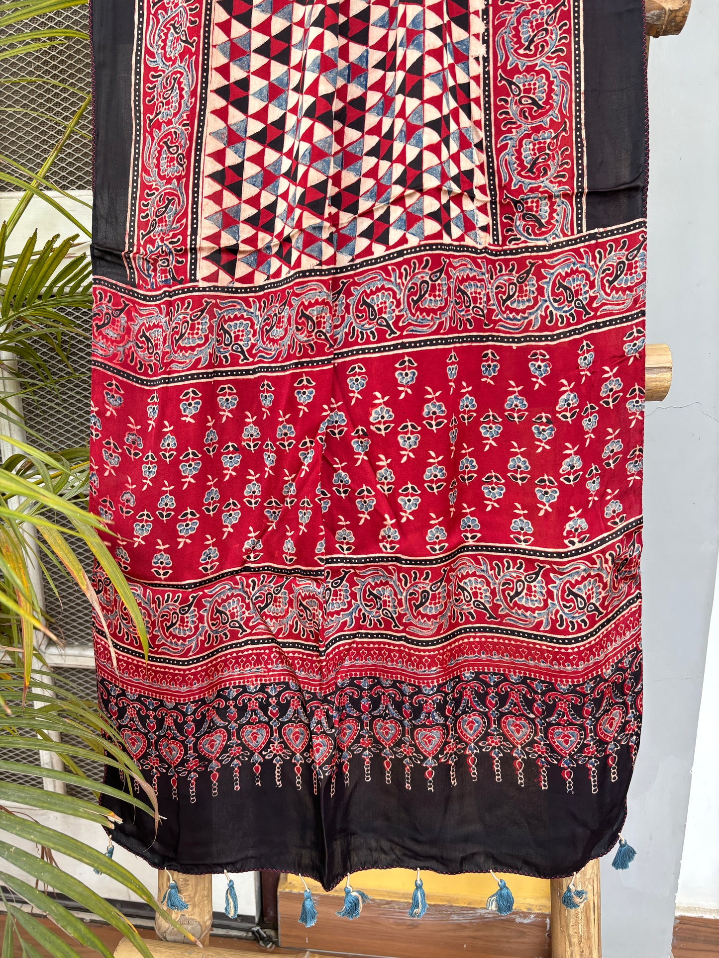 Ajrakh Stole-Madder Natural Dyed Triangular Motif Contemporary Stole