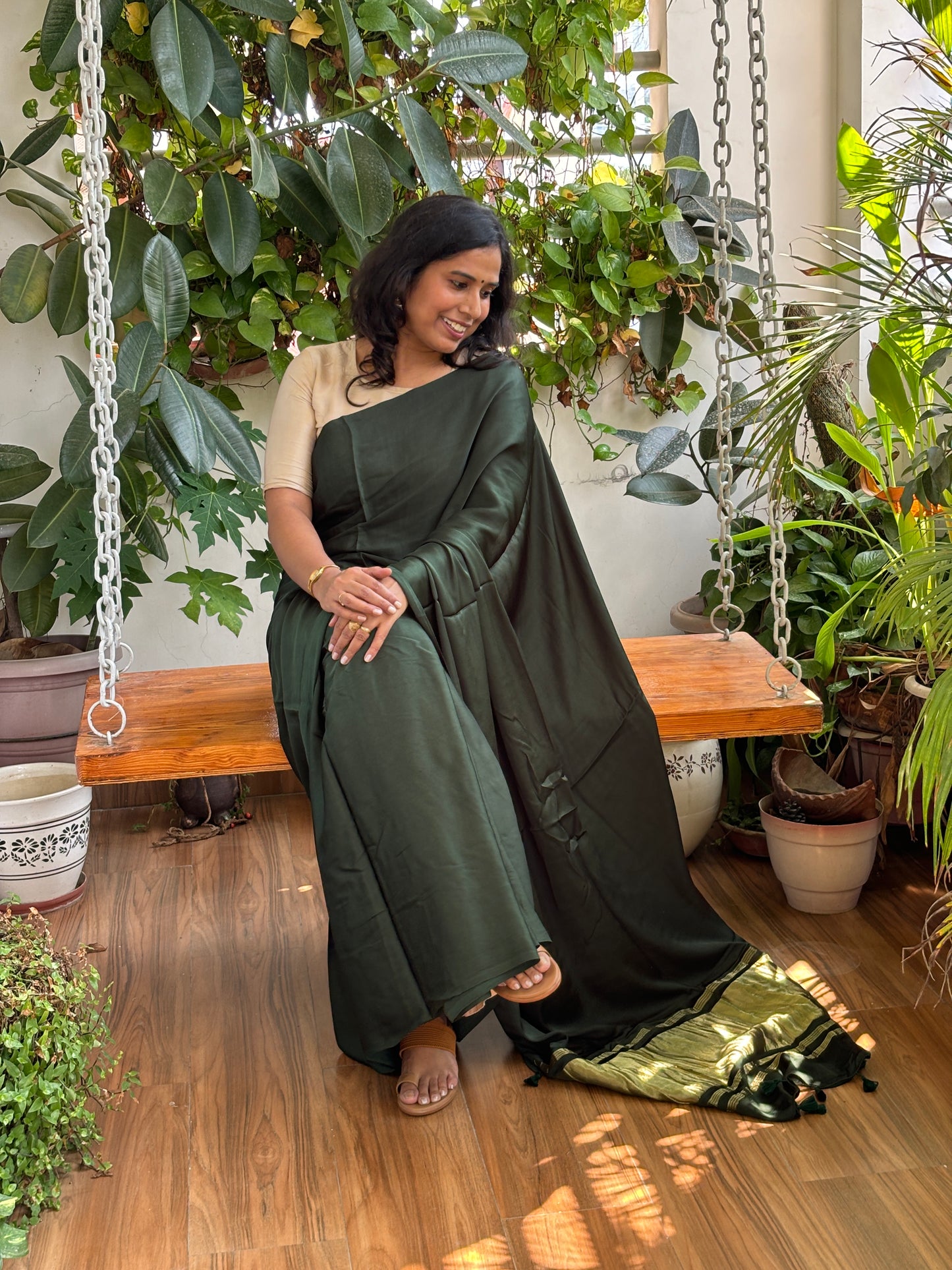 plain poth saree Green Colour Modal Plain Saree With Lagdi Palla – Dhaagaa
