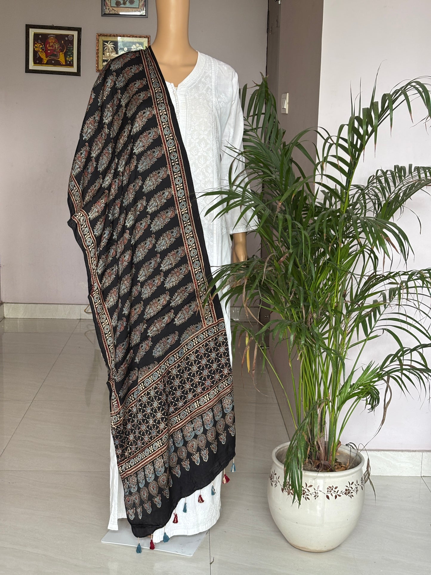 Ajrakh  modal  stole, black  stole, front view.