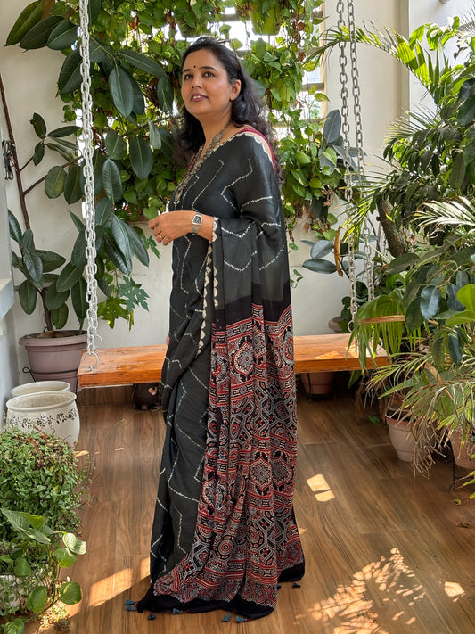 Shibori Bandhej Modal Ajrakh Saree, Side view