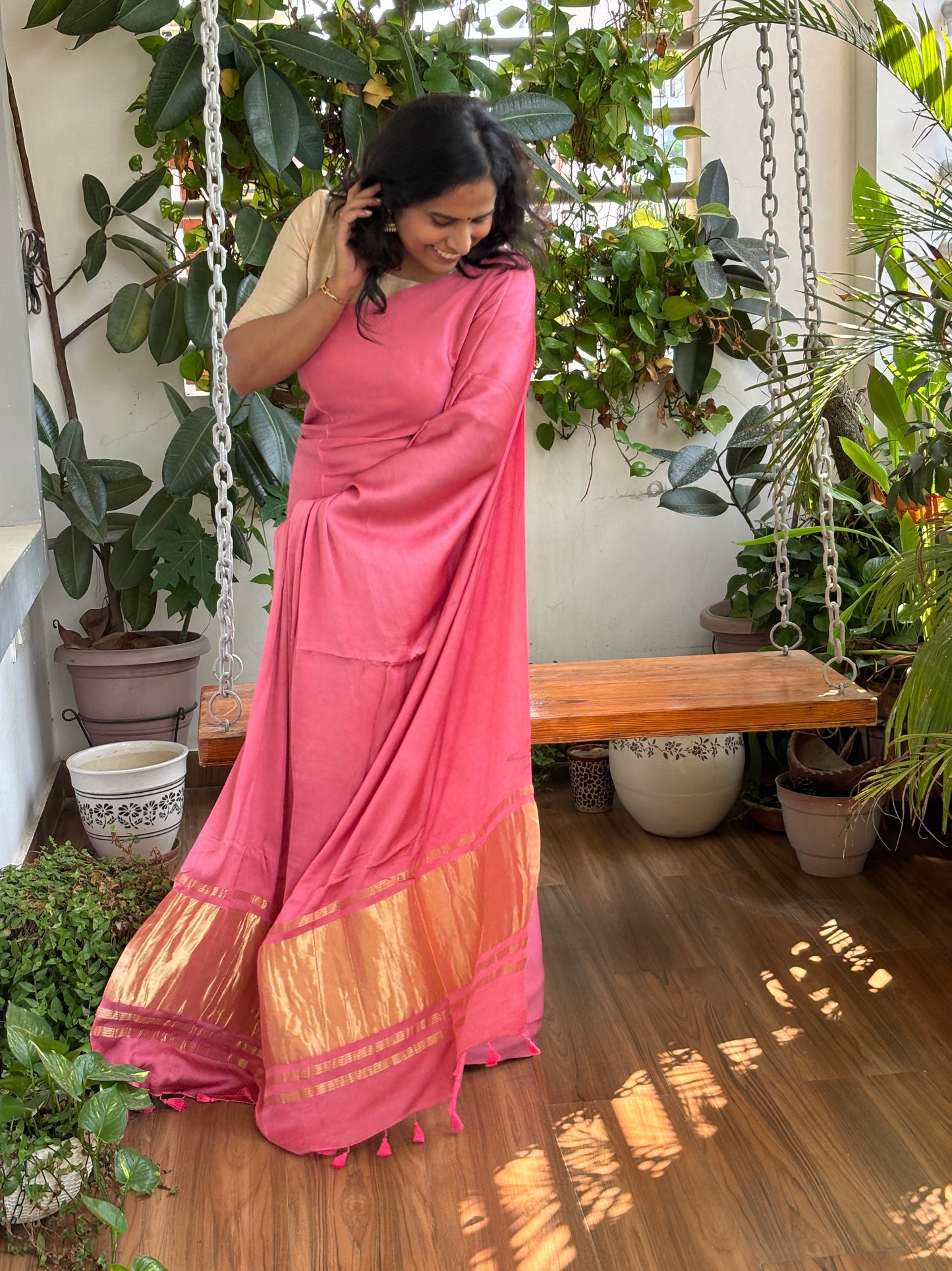 Pink Colour Modal Plain Saree With Lagdi Palla