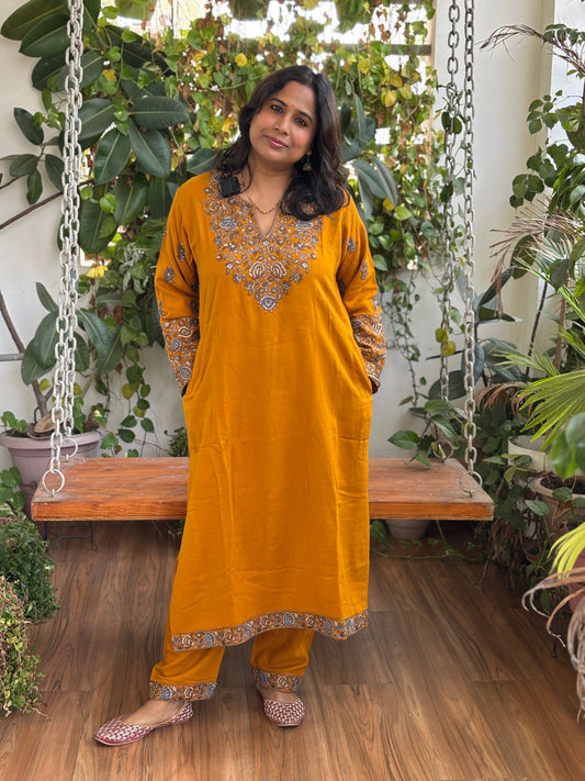 Kashmiri Aari Embroidered Woollen Co-ord Set