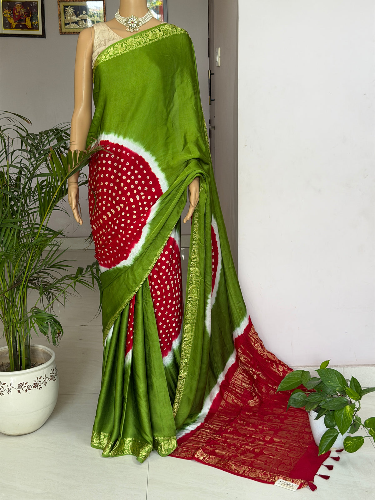 Modal Designer Bandhej Saree With Banarasi Border And Palla