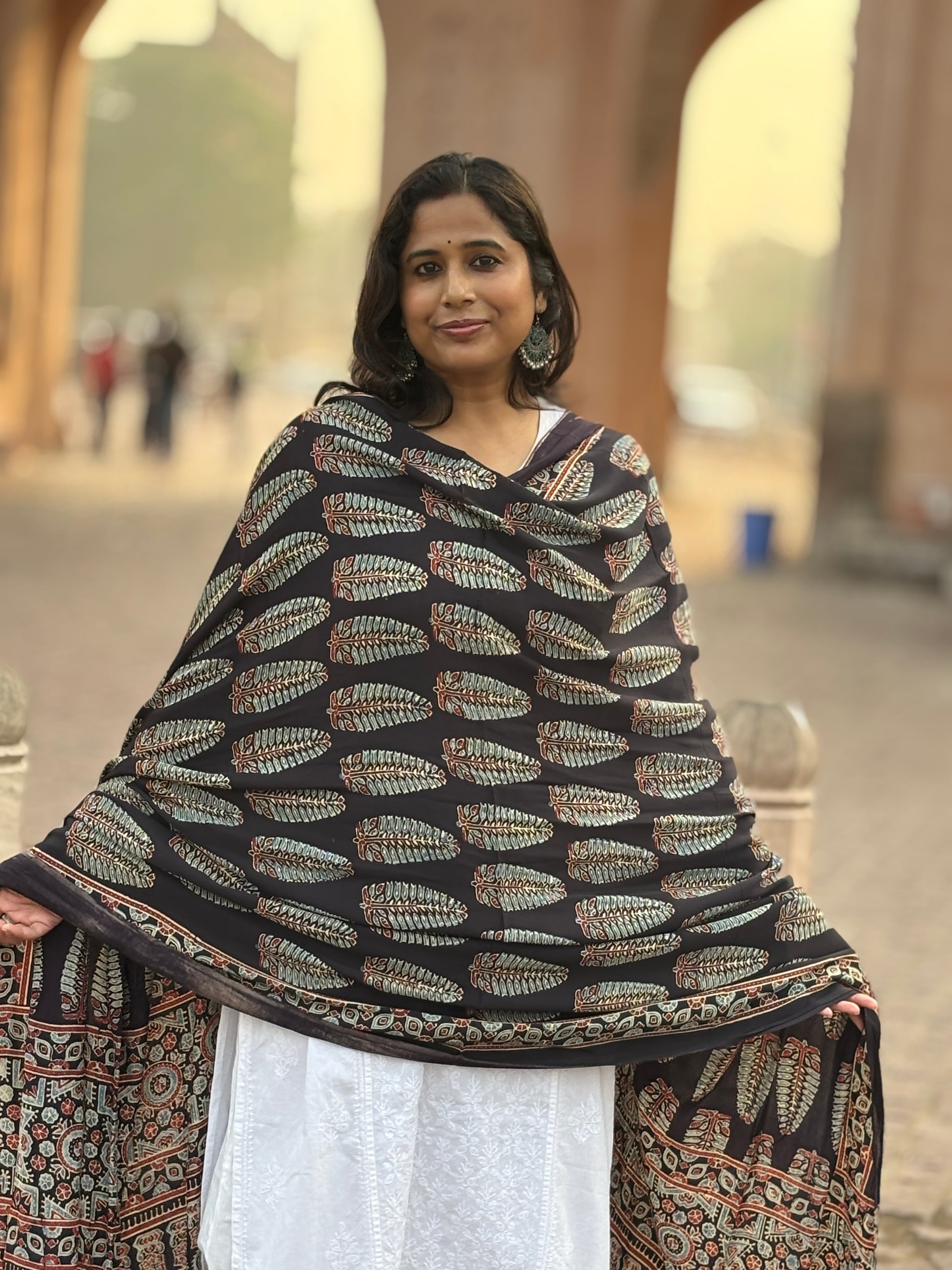 Black Colour Ashoka Motif Dupatta,ashoka motif, contemporary dupatta, closer view.