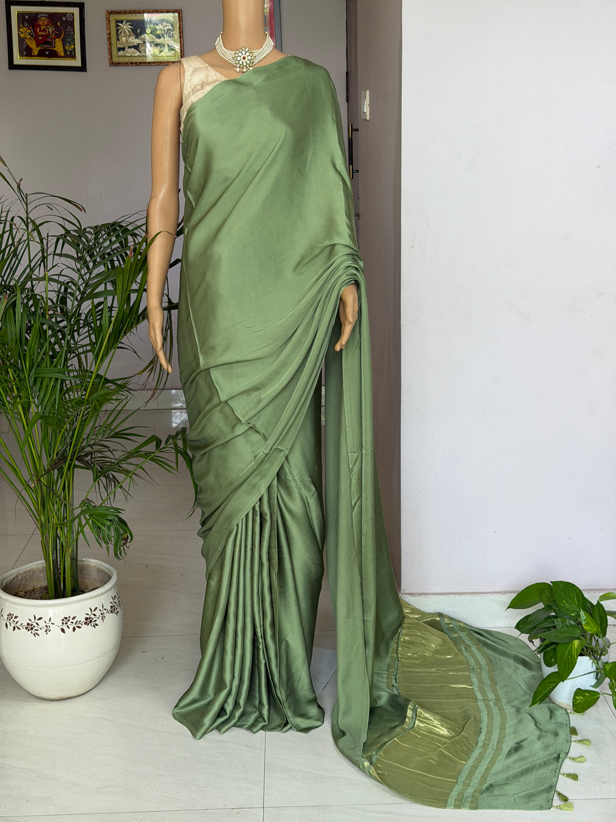 Cashew Nut Colour Modal Plain Saree With Lagdi Palla