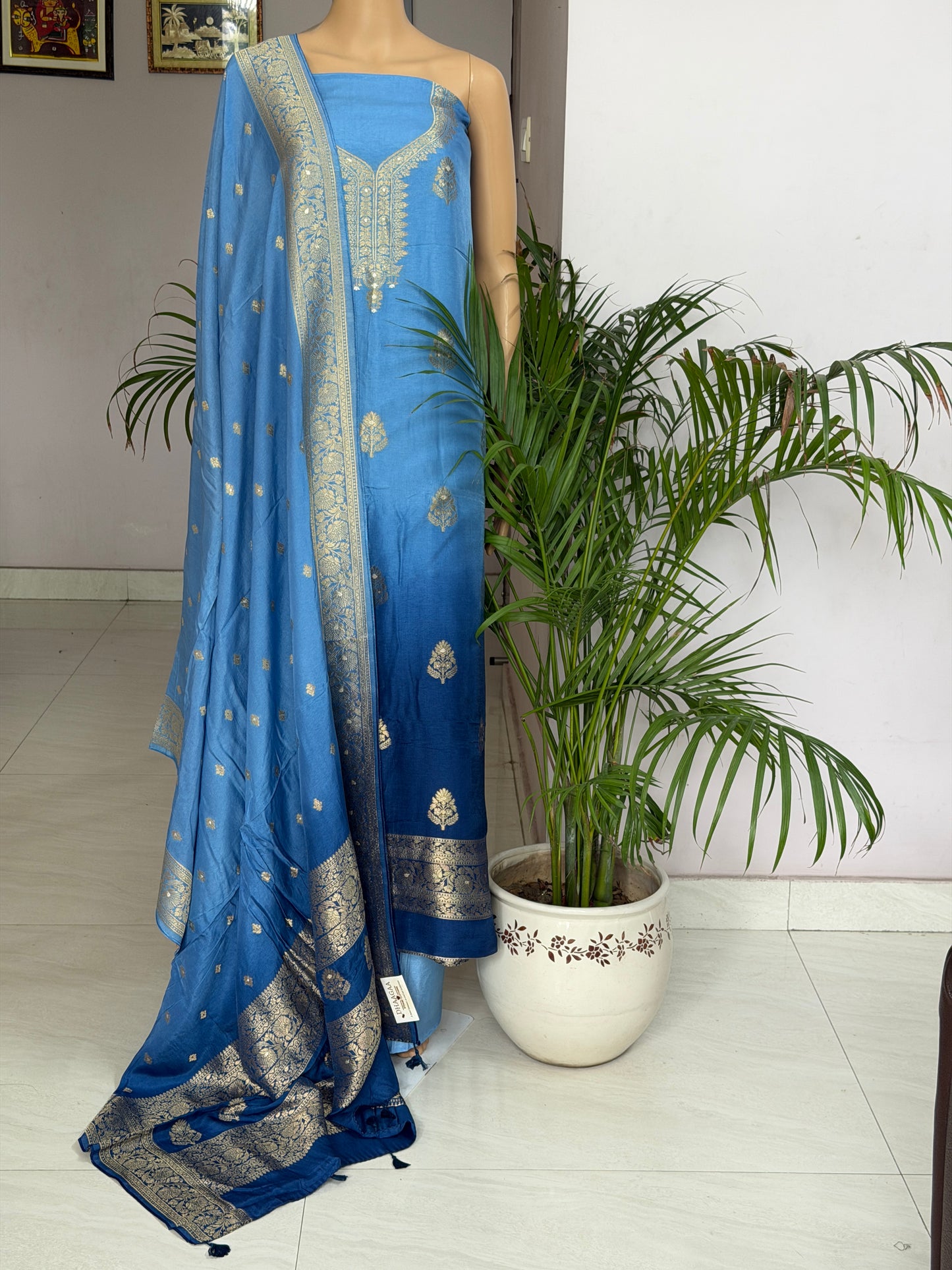 Dola Silk Banarasi Unstitched Three Piece Suit Fabric