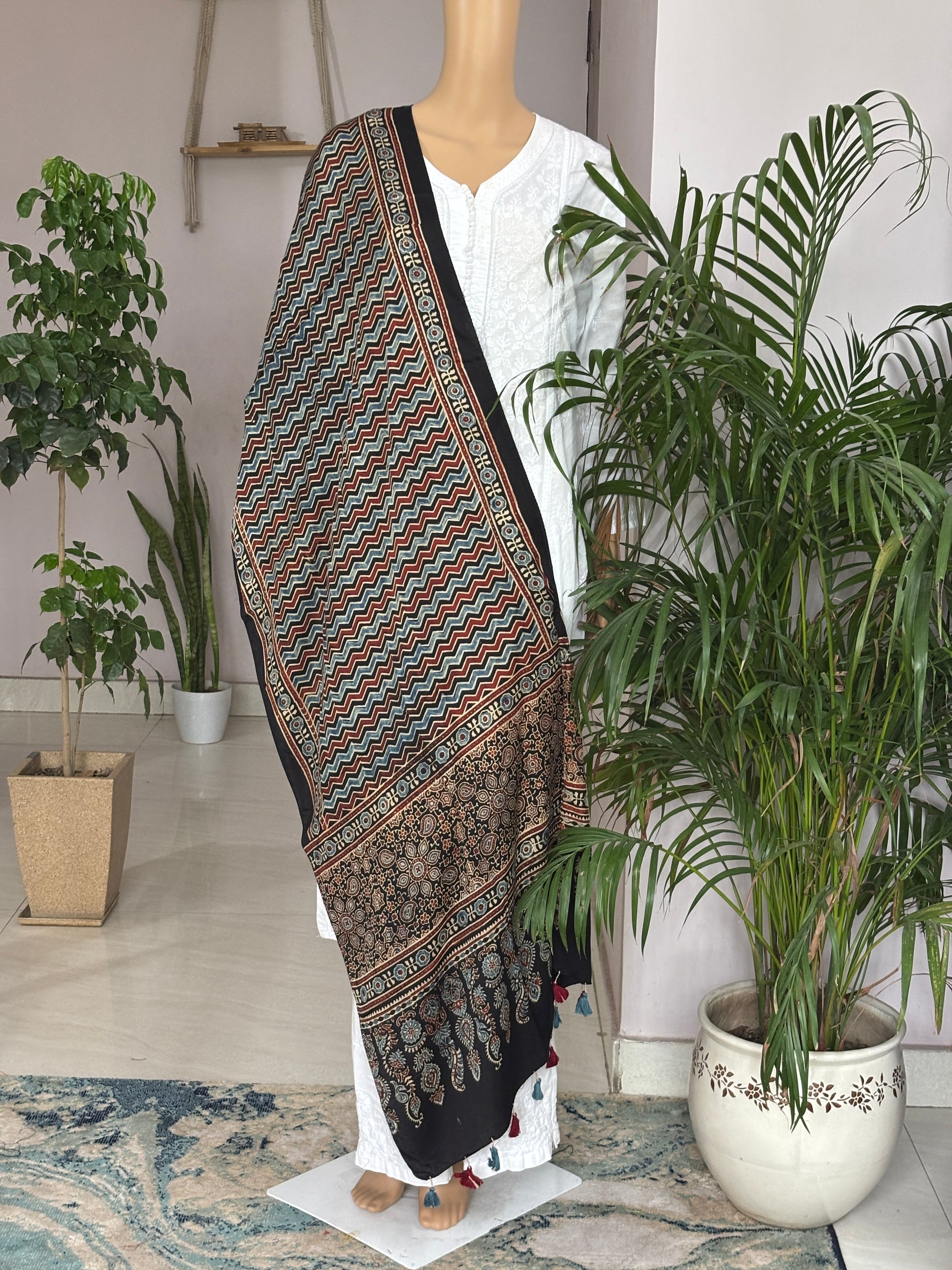 ajrakh black, indigo, red zig zag stole, ajrakh contemporary stole, front view.