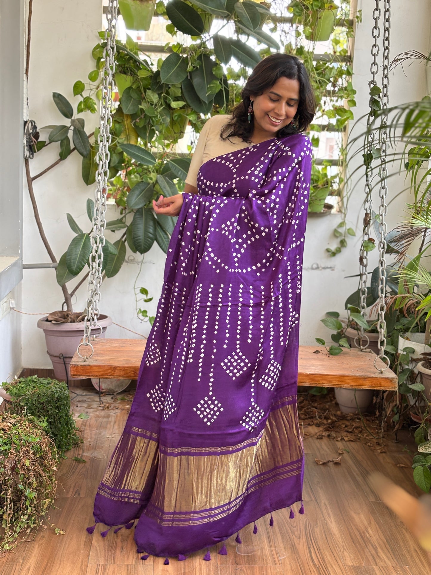 Solid Colour Semi Modal Saree with Bandhej and Tissue Palla