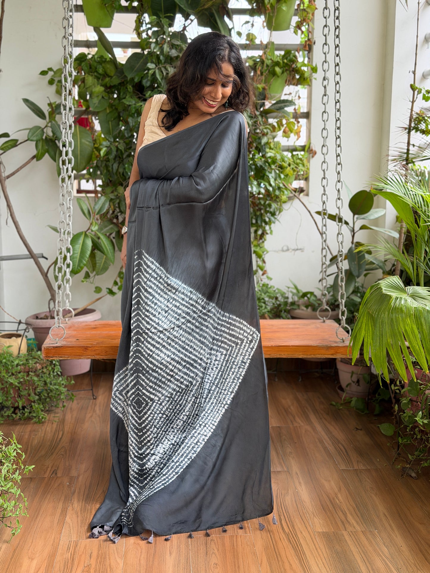 Modal Needle Shibori Saree With Multiple Shaded Solid Colour
