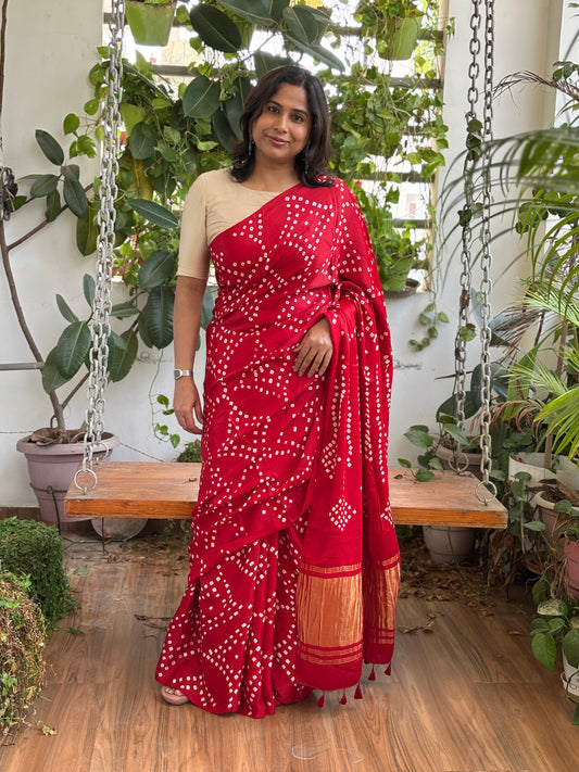 Solid Colour Semi Modal Saree with Bandhej and Tissue Palla