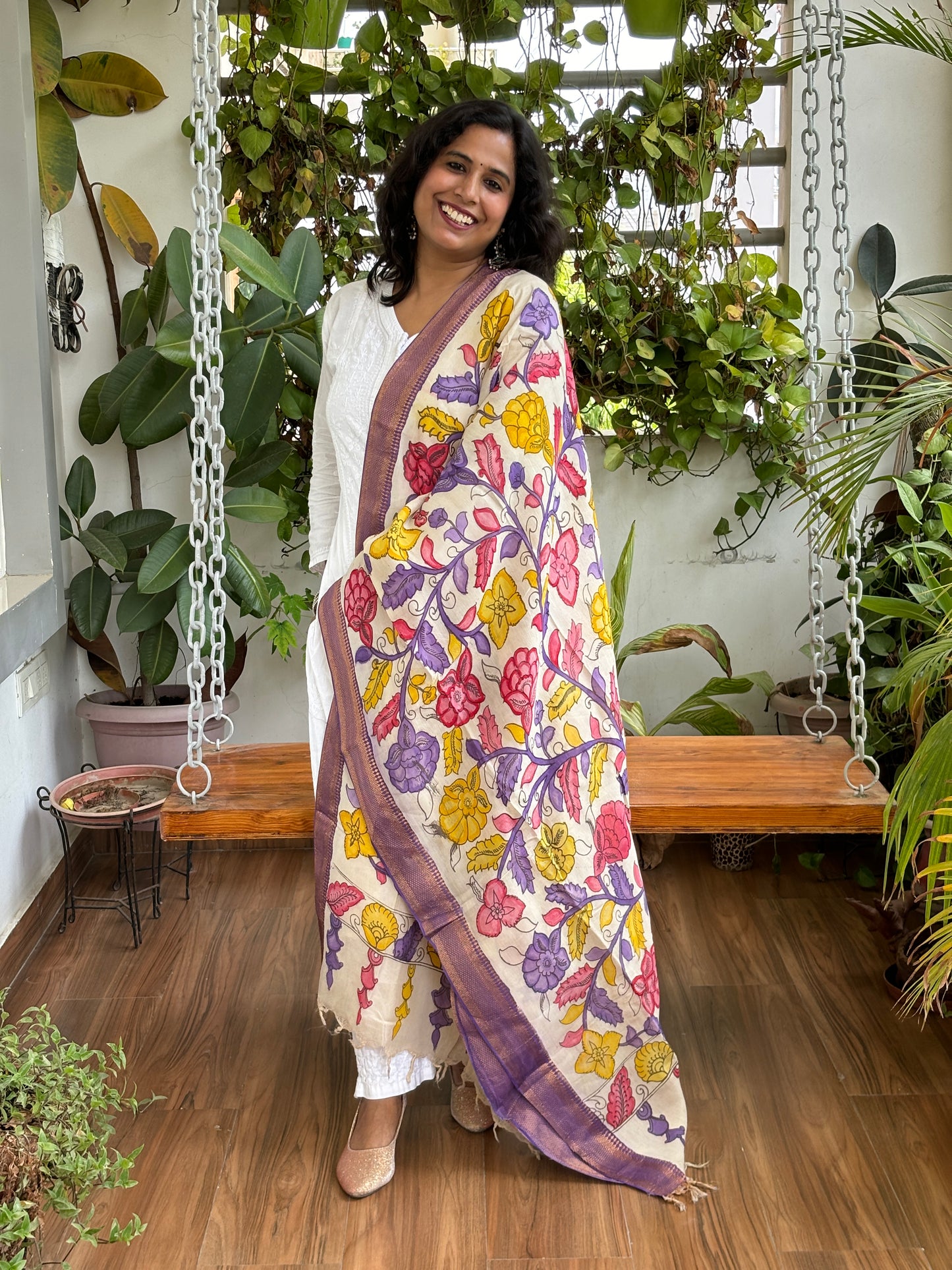 Off White- Srikalahasti Pen Kalamkari Hand Painted Silk Cotton With Zari Weaved Border Dupatta