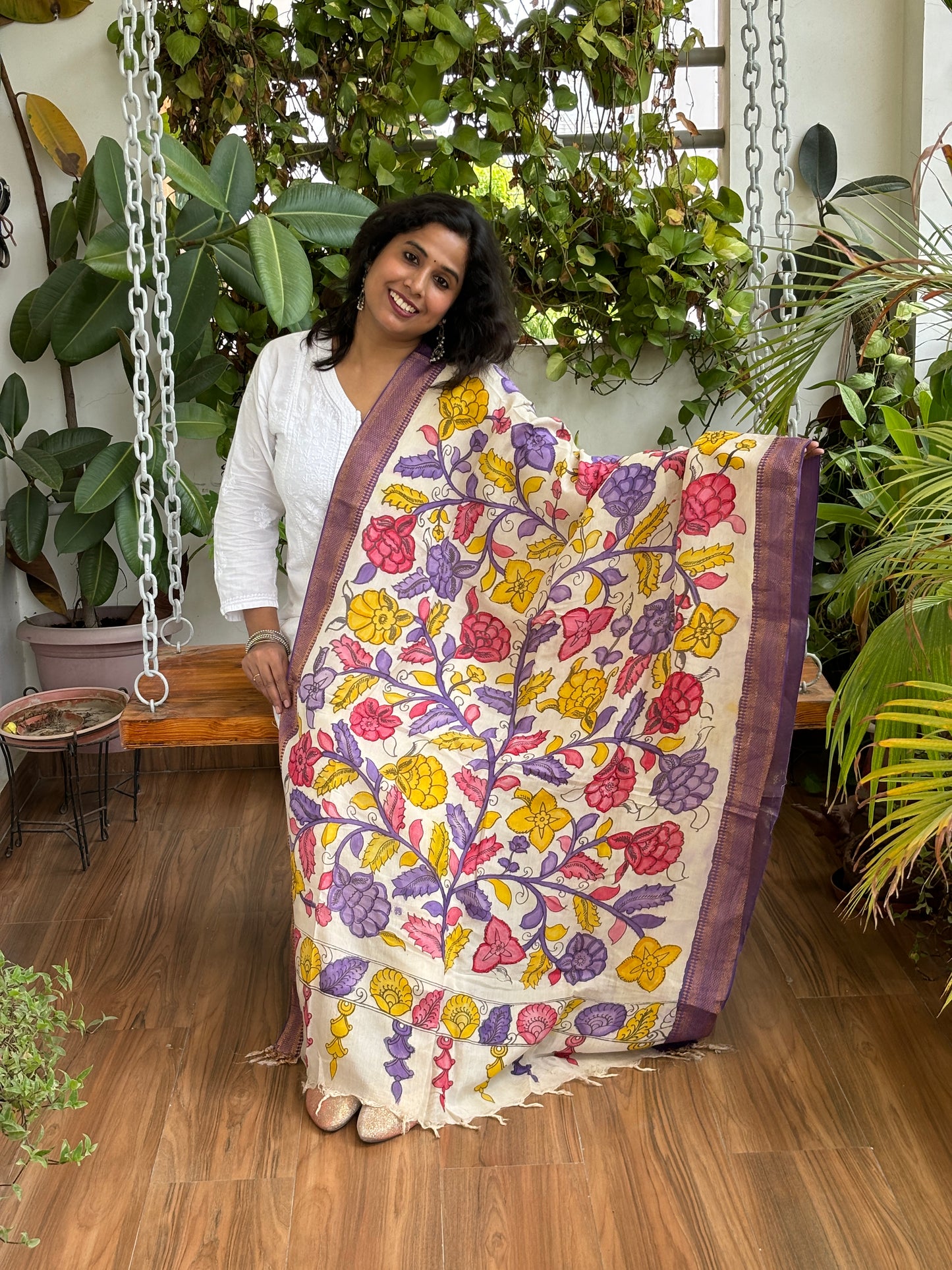 Off White- Srikalahasti Pen Kalamkari Hand Painted Silk Cotton With Zari Weaved Border Dupatta